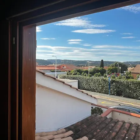 Holiday home Maison T3 Climatisee Parking Prive Cellier Et Cour Sans Vis A Vis